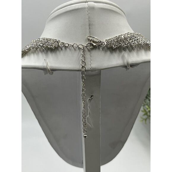 Natasha Crystal Rhinestone Bling Silver Tone Statement Dressy Collar Necklace - Picture 4 of 8